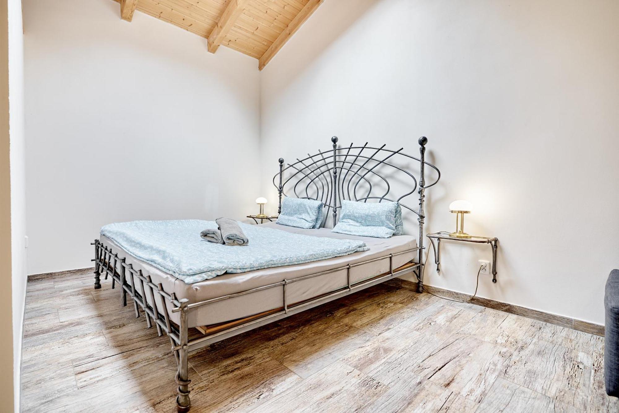 Apartmany Svatosske Skaly ロケト エクステリア 写真